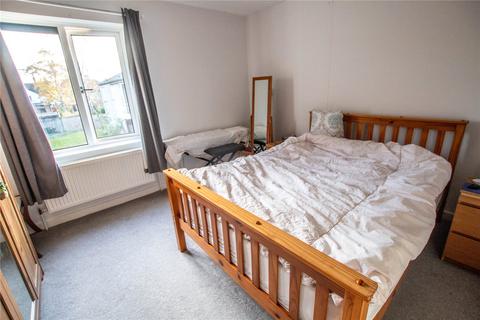 2 bedroom flat for sale, Lichfield Road, Cambridge