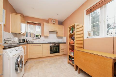 2 bedroom flat for sale, Ypres Road, Colchester