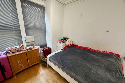 1 bedroom flat to rent, Victoria Road, London NW4