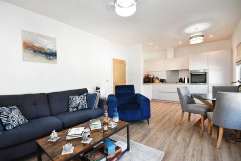 2 bedroom flat for sale, Railway Street, Chelmsford