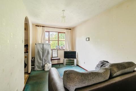 undefined, Warwick Close, Chippenham