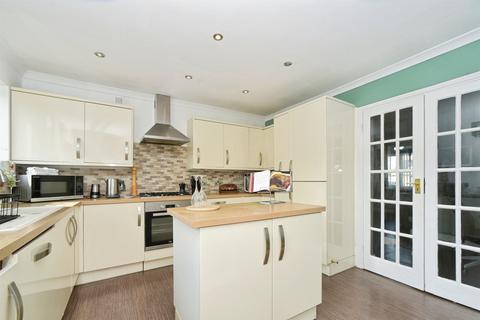 undefined, Downham Mead, Chippenham