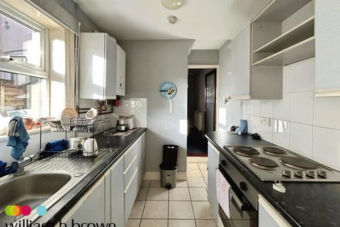 2 bedroom terraced house to rent, Riverside Road, IPSWICH