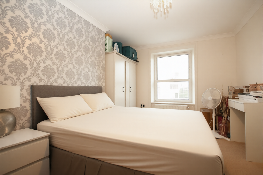 Bedroom 1 2.0