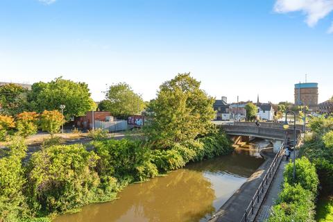 2 bedroom apartment for sale, Wharton Court, Chester