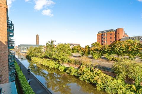 2 bedroom apartment for sale, Wharton Court, Chester