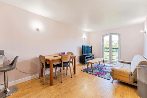 2 bedroom apartment for sale, Wharton Court, Chester