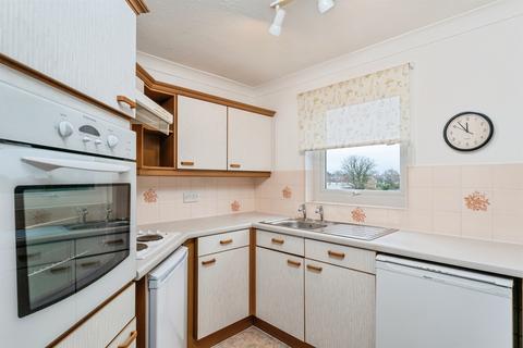 1 bedroom flat for sale, Arkle Court, Vicars Cross, Chester