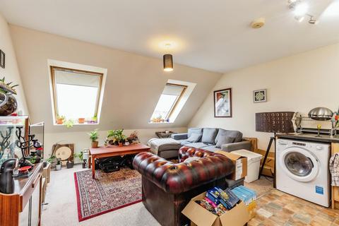 2 bedroom apartment for sale, Avonmouth Road, Bristol