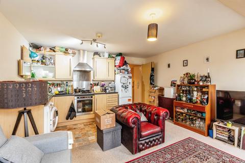 2 bedroom apartment for sale, Avonmouth Road, Bristol