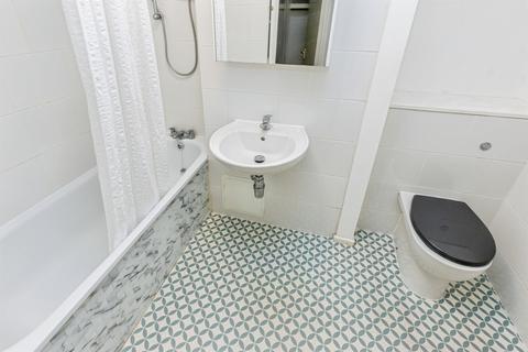 2 bedroom apartment for sale, Avon Way, Bristol