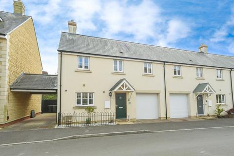 Station Road, Calne
