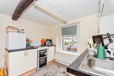 undefined, London Road, Calne