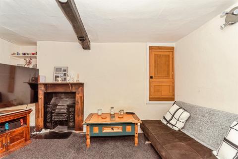 undefined, London Road, Calne