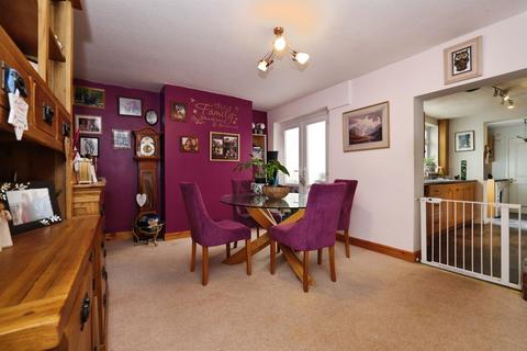 undefined, Wessington Avenue, Calne