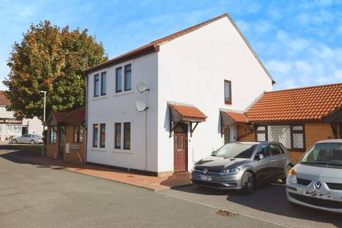 undefined, Cherry Tree Court, Calne