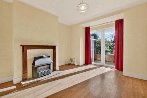 undefined, Wilton Rise, York