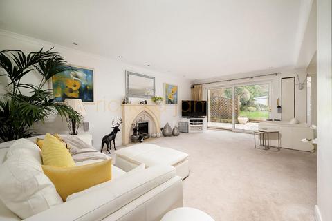 4 bedroom detached house for sale, Hendon Wood Lane, Mill Hill, NW7