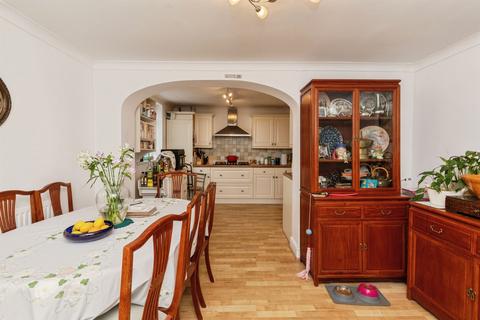 4 bedroom end of terrace house for sale, Blaisdon, Yate, Bristol