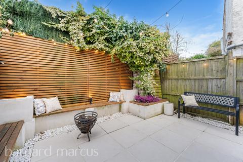 4 bedroom terraced house for sale, Sulina Road, London