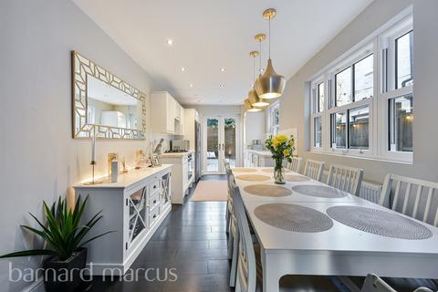 4 bedroom terraced house for sale, Sulina Road, London