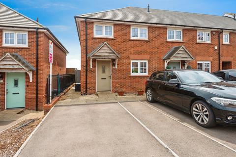 2 bedroom end of terrace house for sale, Edwin Jones Way, Lydney