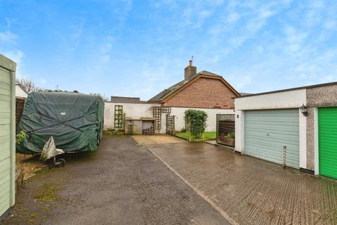 2 bedroom semi-detached bungalow for sale, Two Stone Lane, Chipping Sodbury, Bristol