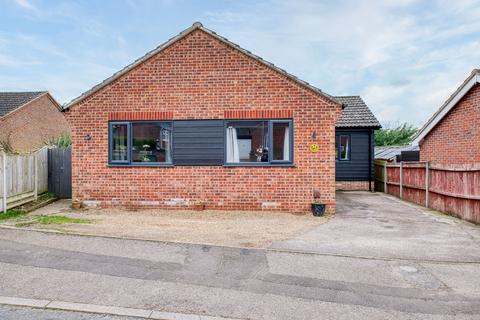 3 bedroom detached bungalow for sale, Jenny Road, Spixworth