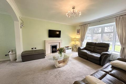 4 bedroom detached house for sale, Lightfoot Lane, Preston PR2
