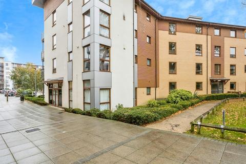 undefined, Commonwealth Drive, Crawley