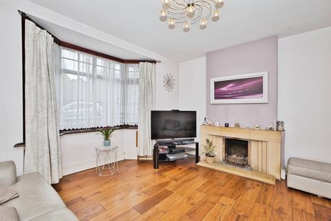 4 bedroom end of terrace house for sale, Victoria Avenue, Chard