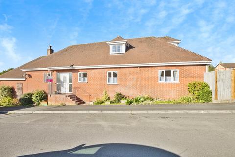 undefined, Elizabeth Way, Chard