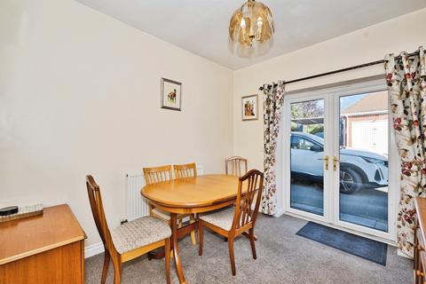 undefined, Elizabeth Way, Chard