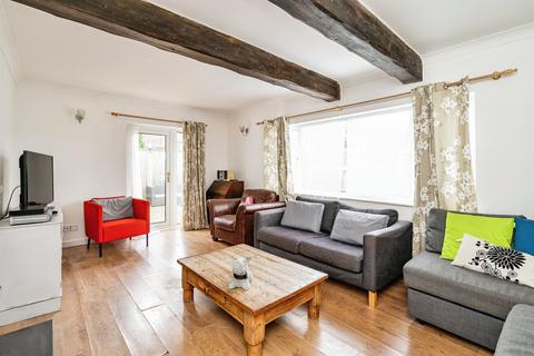 4 bedroom detached house for sale, Salisbury Road, Cromer