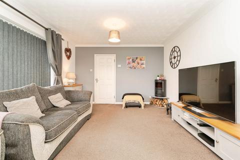 4 bedroom detached bungalow for sale, Hillside, CROMER