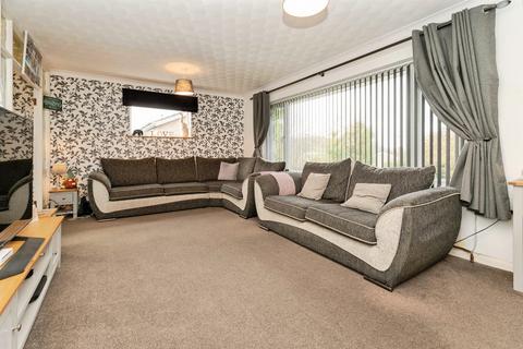 4 bedroom detached bungalow for sale, Hillside, CROMER
