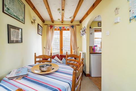 2 bedroom end of terrace house for sale, Clement Scott Mews, Cromer