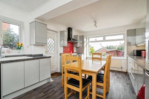 4 bedroom semi-detached house for sale, Connaught Road, Cromer