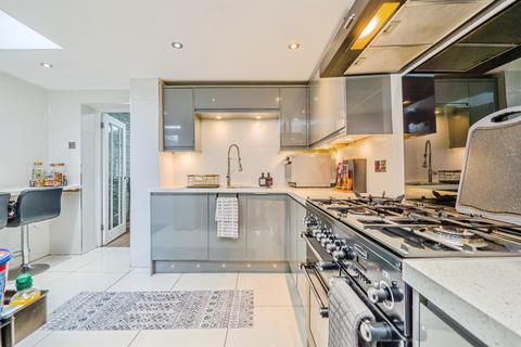 undefined, Severn Grove, Cardiff