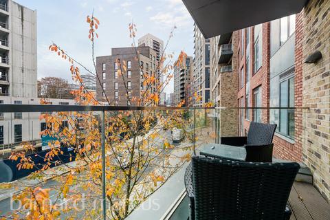 1 bedroom flat for sale, Cherry Orchard Road, Croydon