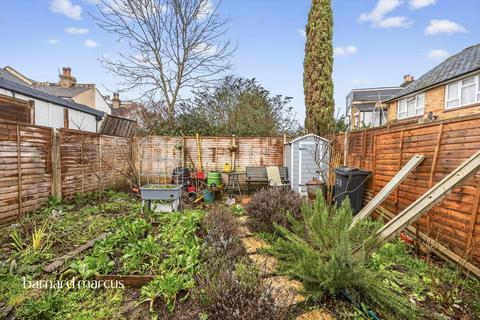 1 bedroom maisonette for sale, Oval Road, Croydon