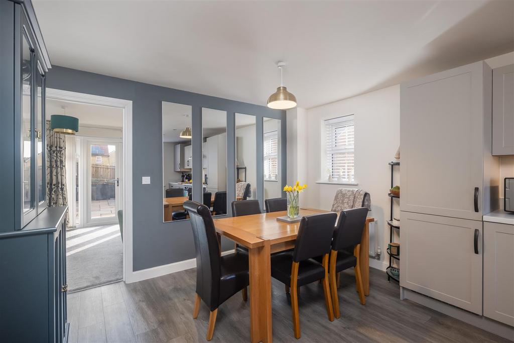 Derwent Road 35 Kitchen Dining Room-4.jpg
