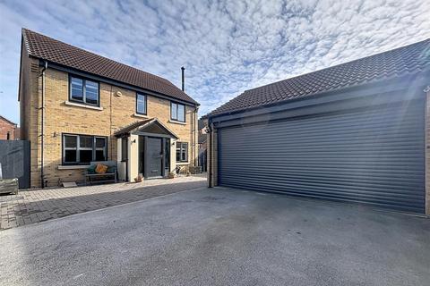 Avocet Close, Hornsea