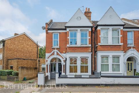 Southfield Road, London