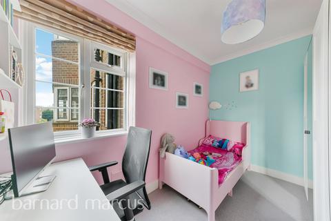 undefined, Chiswick Village, London