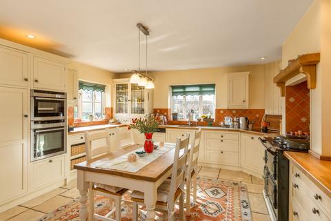 undefined, Cozens Lane, Kingham, OX7