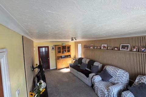 3 bedroom semi-detached bungalow for sale, Rosemary Way, Jaywick, Clacton-On-Sea