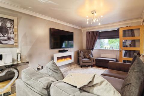 undefined, Clos Rhedyn, Cardiff