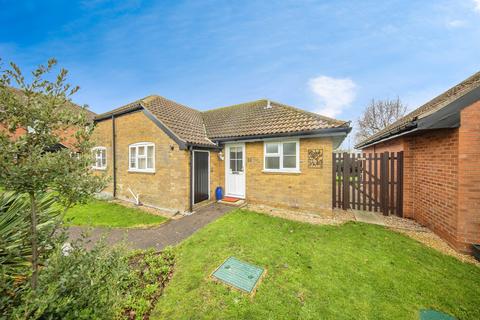 2 bedroom semi-detached bungalow for sale, Rosery Mews, Great Holland, Frinton-On-Sea