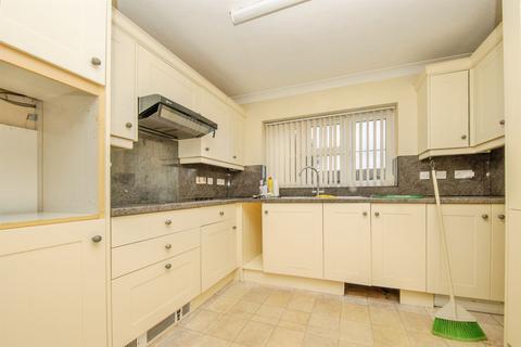2 bedroom semi-detached bungalow for sale, Rosery Mews, Great Holland, Frinton-On-Sea